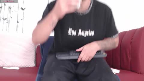 Snapshot of jack_hills2 chatting on 09.09.25 online show from 09.09.25