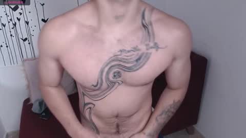 Snapshot of jack_hills2 chatting on 09.10.25 online show from 09.10.25