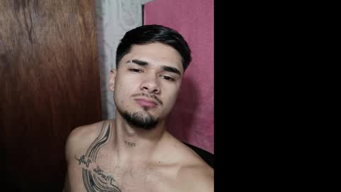 Snapshot of jack_hills2 chatting on 11.01.25 online show from 11.01.25