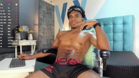 Snapshot of jack_muscles69_ chatting on 02.24.25 Jack online show from 02.24.25