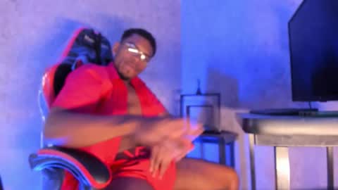 Snapshot of jack_muscles69_ chatting on 09.30.25 Jack online show from 09.30.25