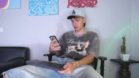 Snapshot of jack_norizz chatting on 12.13.24 INDEPENDENT MODEL online show from 12.13.24