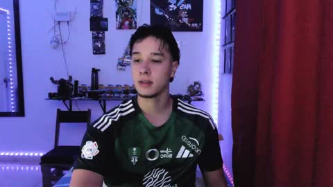 Snapshot of jack_walker190 chatting on 01.14.25 J online show from 01.14.25