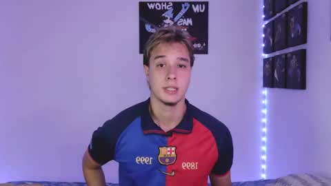 Snapshot of jack_walker190 chatting on 09.23.25 J online show from 09.23.25