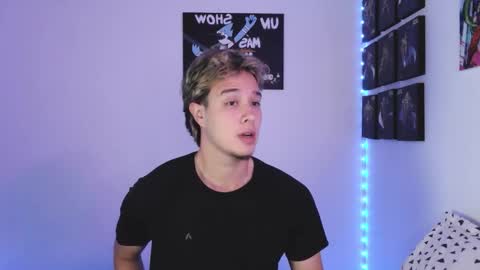 Snapshot of jack_walker190 chatting on 10.01.25 J online show from 10.01.25