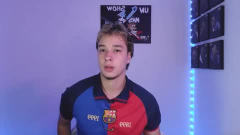 Snapshot of jack_walker190 chatting on 10.06.25 J online show from 10.06.25