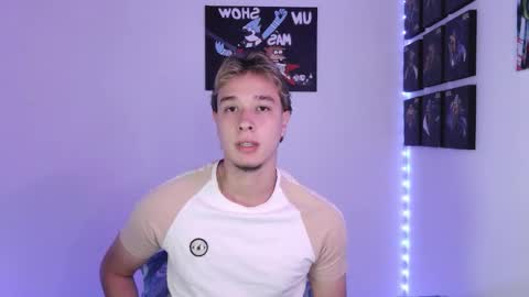 Snapshot of jack_walker190 chatting on 10.10.25 J online show from 10.10.25