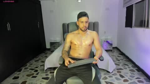 Jack White online show from 12.28.24