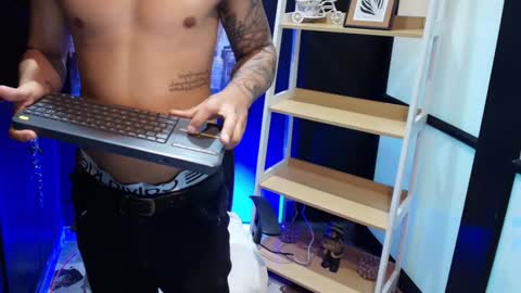 Jack White online show from 01.22.25