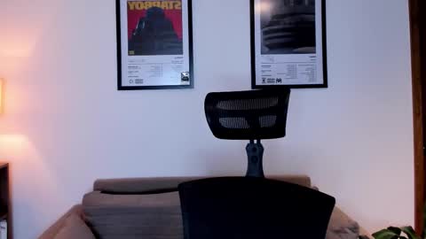 Jack J online show from 10.25.25