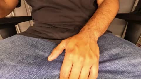 Snapshot of jackenwatch chatting on 11.22.25 jackenwatch online show from 11.22.25