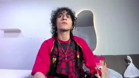 Jackes Taylor online show from 04.05.26