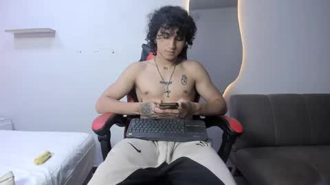 Jackes Taylor online show from 04.14.26