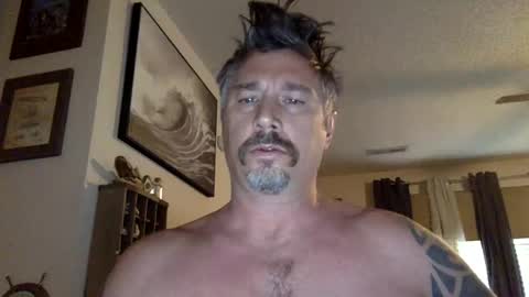 Snapshot of jackhammerhead chatting on 02.24.25 jackhammerhead online show from 02.24.25