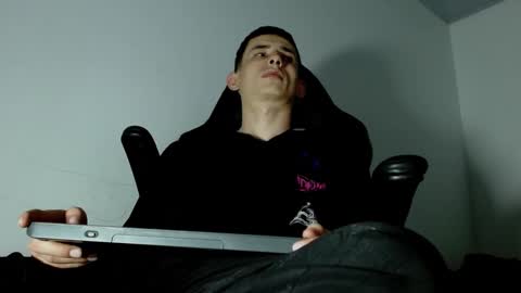 Snapshot of jackk_ho chatting on 12.10.24 Jack online show from 12.10.24