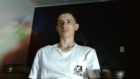 Snapshot of jackk_ho chatting on 02.18.25 Jack online show from 02.18.25