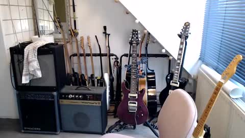 Jack independent model  online show from 02.22.26