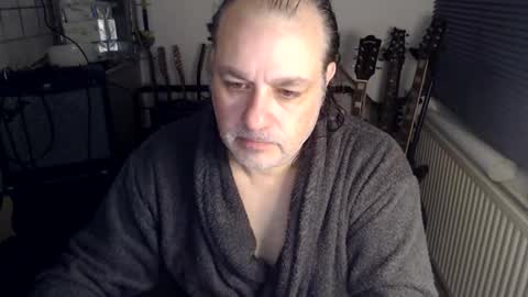 Jack independent model  online show from 03.15.26