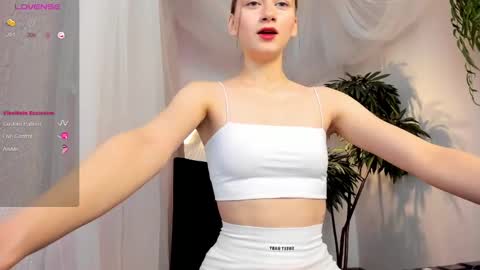 Snapshot of jackp0t__ chatting on 02.23.25 Win by life online show from 02.23.25