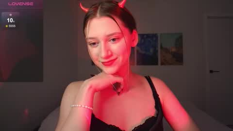 Snapshot of jackp0t__ chatting on 10.31.25 Win by life online show from 10.31.25