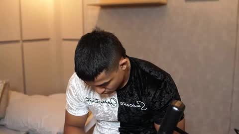 Jackson Bell online show from 11.26.25