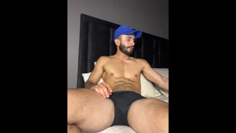 Snapshot of jacksonfranco chatting on 12.19.25 jacksonfranco online show from 12.19.25