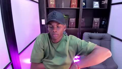 Snapshot of jacksonmuller_ chatting on 10.27.25 Jackson online show from 10.27.25