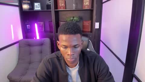 Snapshot of jacksonmuller_ chatting on 11.05.25 Jackson online show from 11.05.25