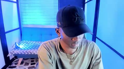 Snapshot of jacksonmuller_ chatting on 11.11.25 Jackson online show from 11.11.25