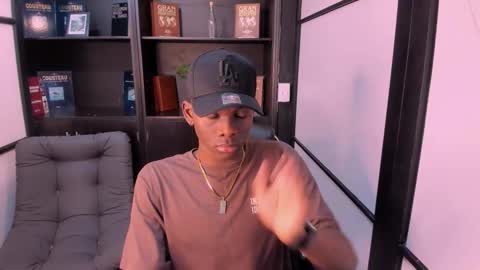 Snapshot of jacksonmuller_ chatting on 11.15.25 Jackson online show from 11.15.25