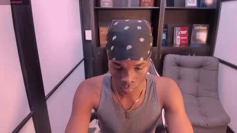 Snapshot of jacksonmuller_ chatting on 11.19.25 Jackson online show from 11.19.25