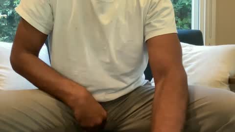 Snapshot of jackuraku chatting on 10.27.25 jack online show from 10.27.25