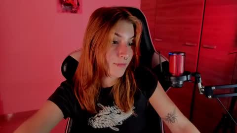 Linda Sofia help me get to 100 thumbs up online show from 12.30.24