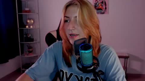 Linda Sofia help me get to 100 thumbs up online show from 01.17.25