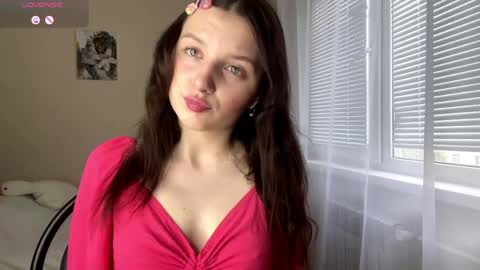 Lillian online show from 04.11.26