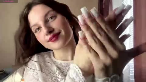 Snapshot of jaclynmalcolm chatting on 05.20.26 Lillian online show from 05.20.26