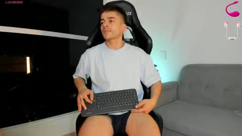 JACOB FERRER online show from 02.28.26