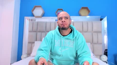 jacob_garcia_ online show from 11.16.25