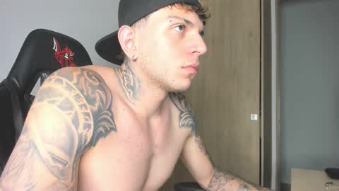 Snapshot of jacobb116 chatting on 09.14.25 jacobb116 online show from 09.14.25