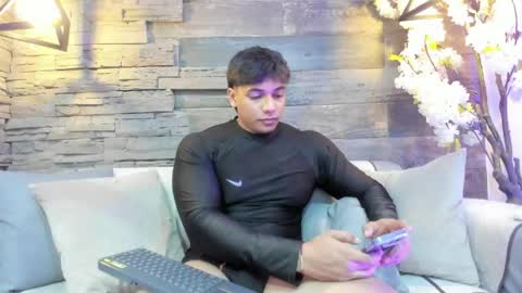 Snapshot of jacobstonne chatting on 04.15.26 Jacob Stonne online show from 04.15.26