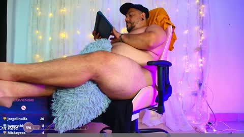 daddy sir master bear online show from 01.10.25