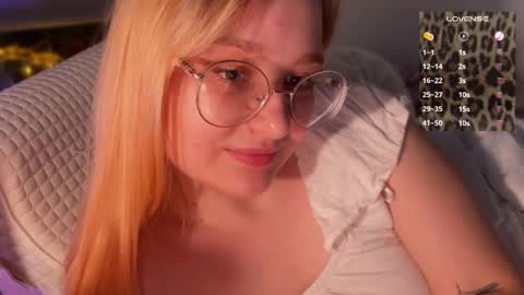 Snapshot of jacywinslat chatting on 02.05.25 jacywinslat online show from 02.05.25