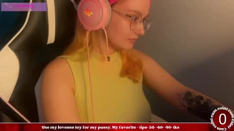 Snapshot of jacywinslat chatting on 02.12.25 jacywinslat online show from 02.12.25