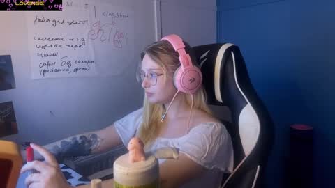 Snapshot of jacywinslat chatting on 03.06.25 jacywinslat online show from 03.06.25