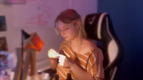 Snapshot of jacywinslat chatting on 03.12.25 jacywinslat online show from 03.12.25