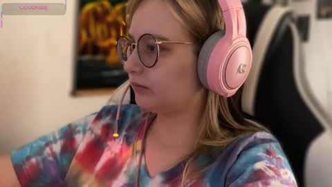 Snapshot of jacywinslat chatting on 09.23.25 jacywinslat online show from 09.23.25