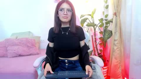 jade77__ online show from 10.09.25