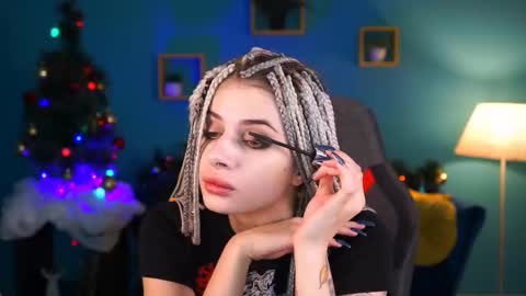 jade_castle online show from 12.22.24