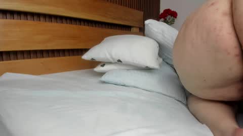 Snapshot of jade_cruz20 chatting on 01.15.25 jade_cruz20 online show from 01.15.25