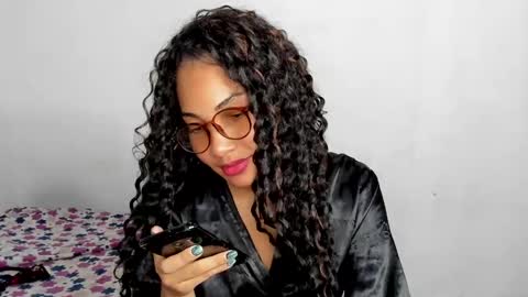Snapshot of jade_dorthini chatting on 01.10.25 Jadeleidy Dorthini online show from 01.10.25